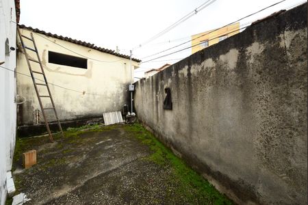 Casa à venda com 384m², 2 quartos e 8 vagas Casa à venda com 384m², 2 quartos e 8 vagasQuintal