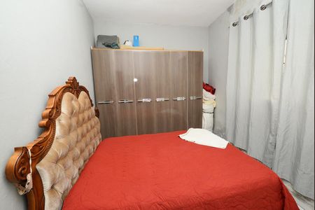 Casa à venda com 384m², 2 quartos e 8 vagas Casa à venda com 384m², 2 quartos e 8 vagasQuarto 2