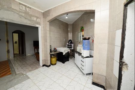 Casa à venda com 384m², 2 quartos e 8 vagas Casa à venda com 384m², 2 quartos e 8 vagasCozinha
