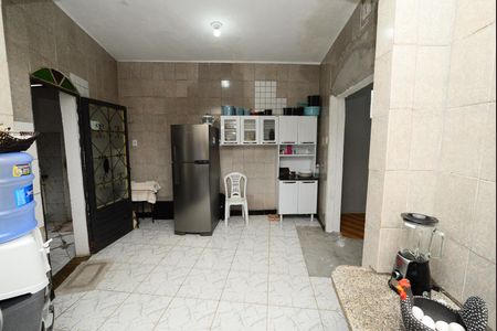 Casa à venda com 384m², 2 quartos e 8 vagas Casa à venda com 384m², 2 quartos e 8 vagasCozinha