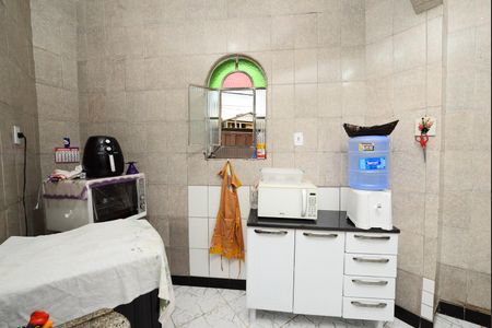 Casa à venda com 384m², 2 quartos e 8 vagas Casa à venda com 384m², 2 quartos e 8 vagasCozinha