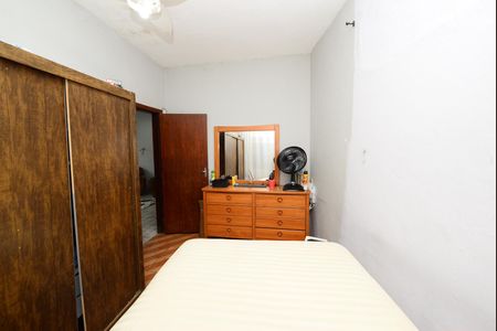 Casa à venda com 384m², 2 quartos e 8 vagas Casa à venda com 384m², 2 quartos e 8 vagasQuarto 1