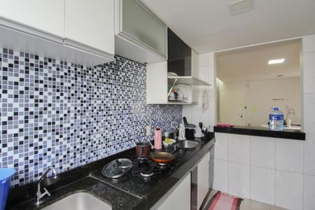 Apartamento à venda com 75m², 3 quartos e 2 vagasCozinha e Área de Serviço
