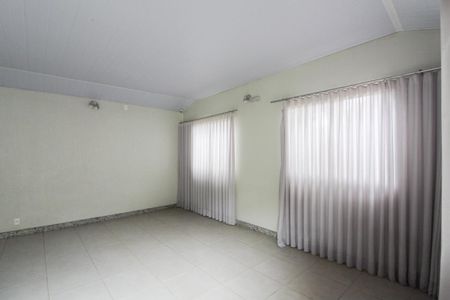 Apartamento à venda com 75m², 3 quartos e 2 vagasÁrea comum - Salão de festas