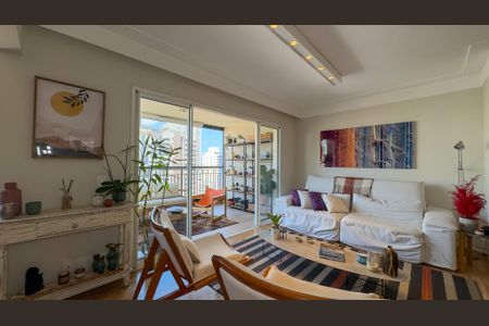 Apartamento à venda com 110m², 2 quartos e 2 vagas Apartamento à venda com 110m², 2 quartos e 2 vagasSala