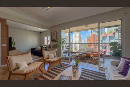 Apartamento à venda com 110m², 2 quartos e 2 vagas Apartamento à venda com 110m², 2 quartos e 2 vagasSala