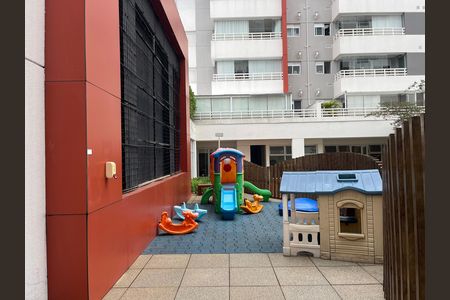 Apartamento para alugar com 42m², 1 quarto e 1 vaga Apartamento para alugar com 42m², 1 quarto e 1 vagaÁrea comum - Playground