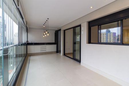 Apartamento para alugar com 70m², 2 quartos e 1 vagaVista/Varanda