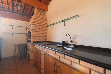 Apartamento à venda com 200m², 2 quartos e 2 vagasEspaço Gourmet