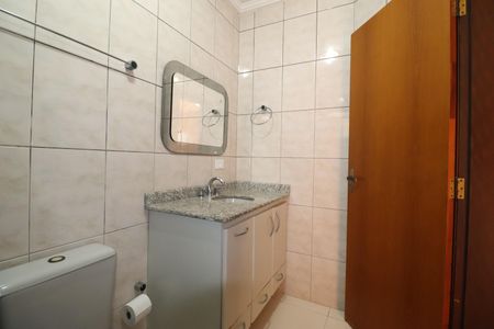 Apartamento à venda com 200m², 2 quartos e 2 vagasBanheiro Quarto 1 suíte