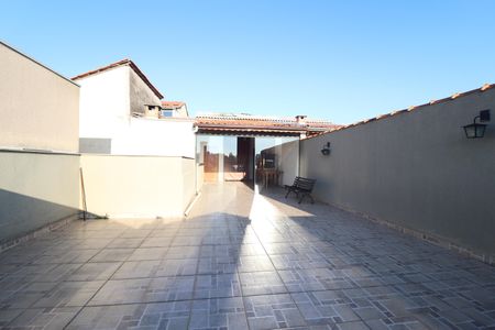 Apartamento à venda com 200m², 2 quartos e 2 vagasCobertura