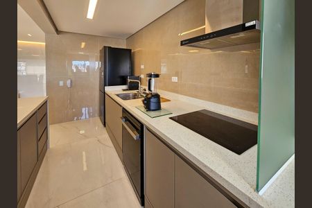 Apartamento à venda com 108m², 2 quartos e 2 vagasCozinha/Área de Serviço