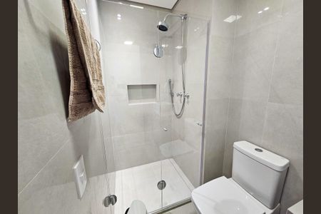 Apartamento à venda com 108m², 2 quartos e 2 vagasBanheiro da Suíte