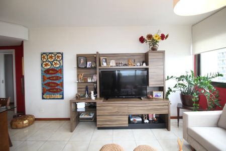 Apartamento à venda com 88m², 3 quartos e 2 vagasSala