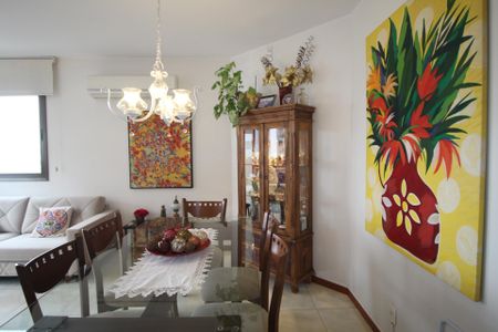 Apartamento à venda com 88m², 3 quartos e 2 vagasSala