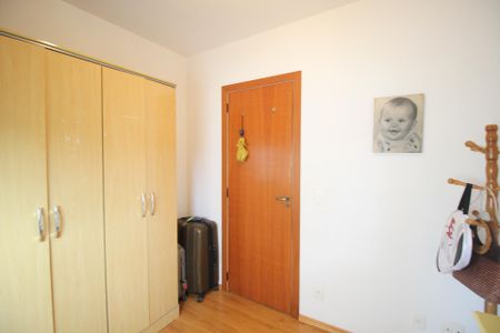 Apartamento à venda com 88m², 3 quartos e 2 vagasQuarto 2