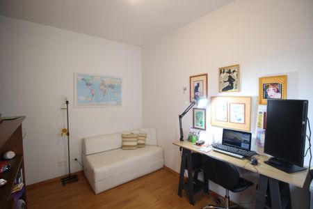 Apartamento à venda com 88m², 3 quartos e 2 vagasQuarto 3