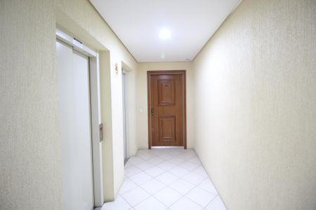 Apartamento à venda com 88m², 3 quartos e 2 vagasCorredor