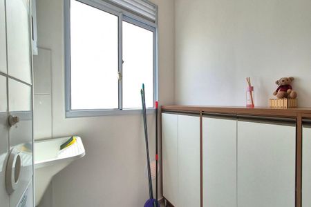 Apartamento para alugar com 45m², 2 quartos e 1 vagaÁrea de Serviço