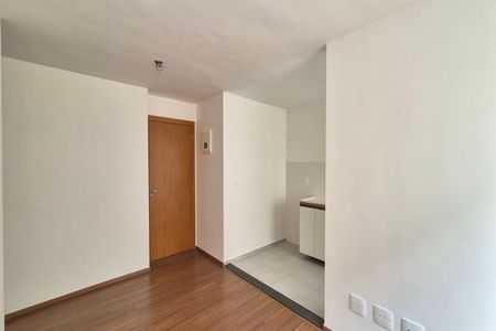 Sala de apartamento para alugar com 2 quartos, 45m² em Vila Satúrnia, Campinas