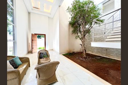 Casa à venda com 600m², 6 quartos e 4 vagasSala