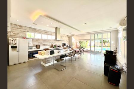 Casa à venda com 600m², 6 quartos e 4 vagasEspaço Gourmet