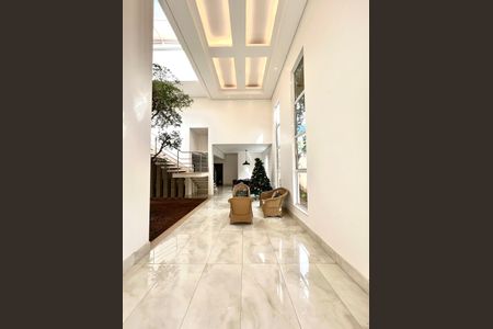 Casa à venda com 600m², 6 quartos e 4 vagasSala
