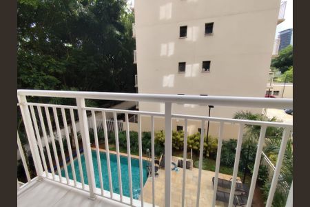 Apartamento para alugar com 38m², 2 quartos e sem vaga Apartamento para alugar com 38m², 2 quartos e sem vagaVaranda