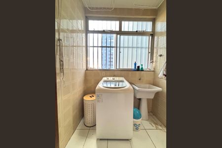 Apartamento à venda com 122m², 3 quartos e 1 vagaÁrea de serviço