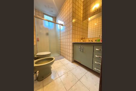 Apartamento à venda com 122m², 3 quartos e 1 vagaBanheiro 