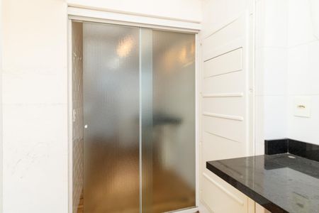 Apartamento à venda com 64m², 2 quartos e 1 vagaÁrea de Serviço