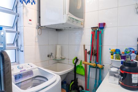 Apartamento à venda com 67m², 3 quartos e 2 vagas Apartamento à venda com 67m², 3 quartos e 2 vagasÁrea de Serviço