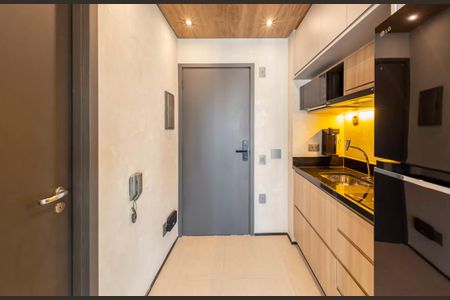Cozinha de kitnet/studio para alugar com 1 quarto, 27m² em Jardim das Acacias, São Paulo