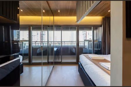 Apartamento à venda com 27m², 1 quarto e sem vagaSala/Quarto