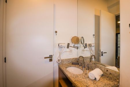 Studio à venda com 33m², 0 quarto e sem vagaBanheiro