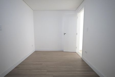 Apartamento à venda com 120m², 2 quartos e 2 vagasQuarto 2