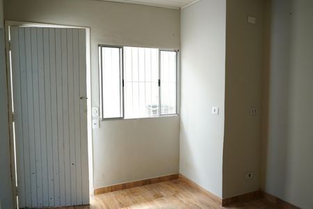 Quarto 1 de casa para alugar com 2 quartos, 50m² em Chácara Califórnia, São Paulo