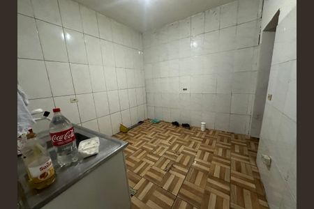 Cozinha de casa para alugar com 1 quarto, 25m² em Parque dos Camargos, Barueri