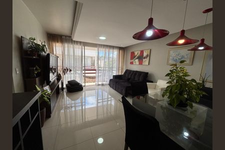 Apartamento à venda com 83m², 2 quartos e sem vaga