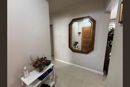 Apartamento à venda com 83m², 2 quartos e sem vaga