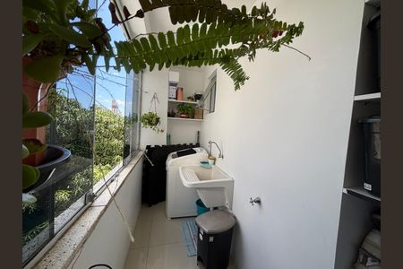 Apartamento à venda com 83m², 2 quartos e sem vaga