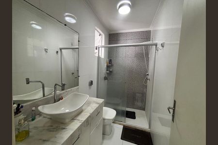 Apartamento à venda com 83m², 2 quartos e sem vaga