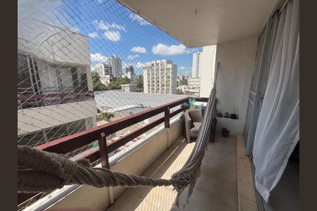 Apartamento à venda com 83m², 2 quartos e sem vaga