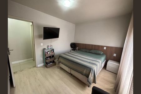 Apartamento à venda com 83m², 2 quartos e sem vaga