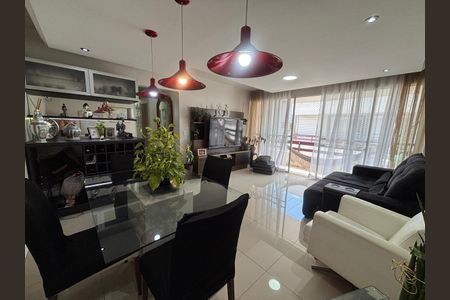 Apartamento à venda com 83m², 2 quartos e sem vaga