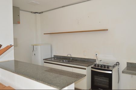 Apartamento para alugar com 43m², 2 quartos e 1 vagaÁrea comum - Salão de festas