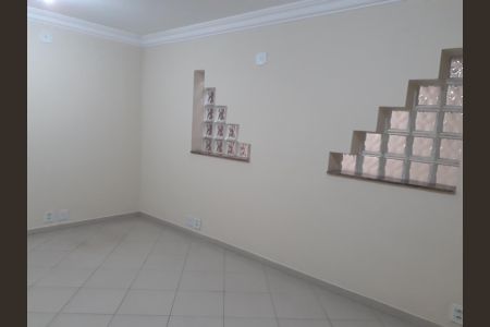 Foto 03 de casa à venda com 3 quartos, 250m² em Chácara Inglesa, São Paulo