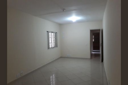 Foto 15 de casa à venda com 3 quartos, 250m² em Chácara Inglesa, São Paulo