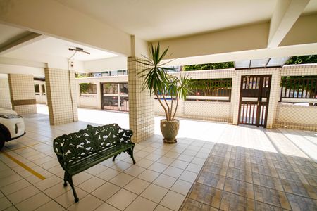 Apartamento para alugar com 75m², 2 quartos e 1 vaga