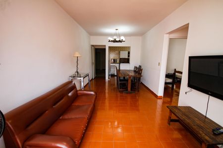 Apartamento para alugar com 75m², 2 quartos e 1 vaga